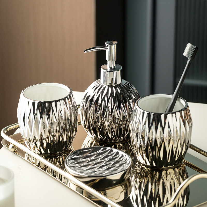Light Luxury American Ceramic  - đánh giá và giá Luxury Skincare Collection